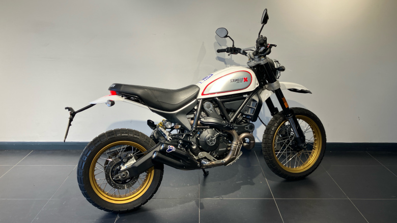 Ducati Scrambler Desert Sled - Red